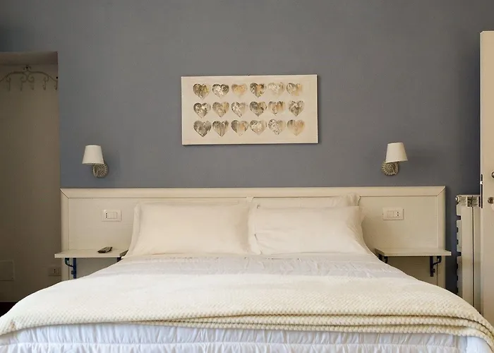 Reginelena Bed & Breakfast 4*